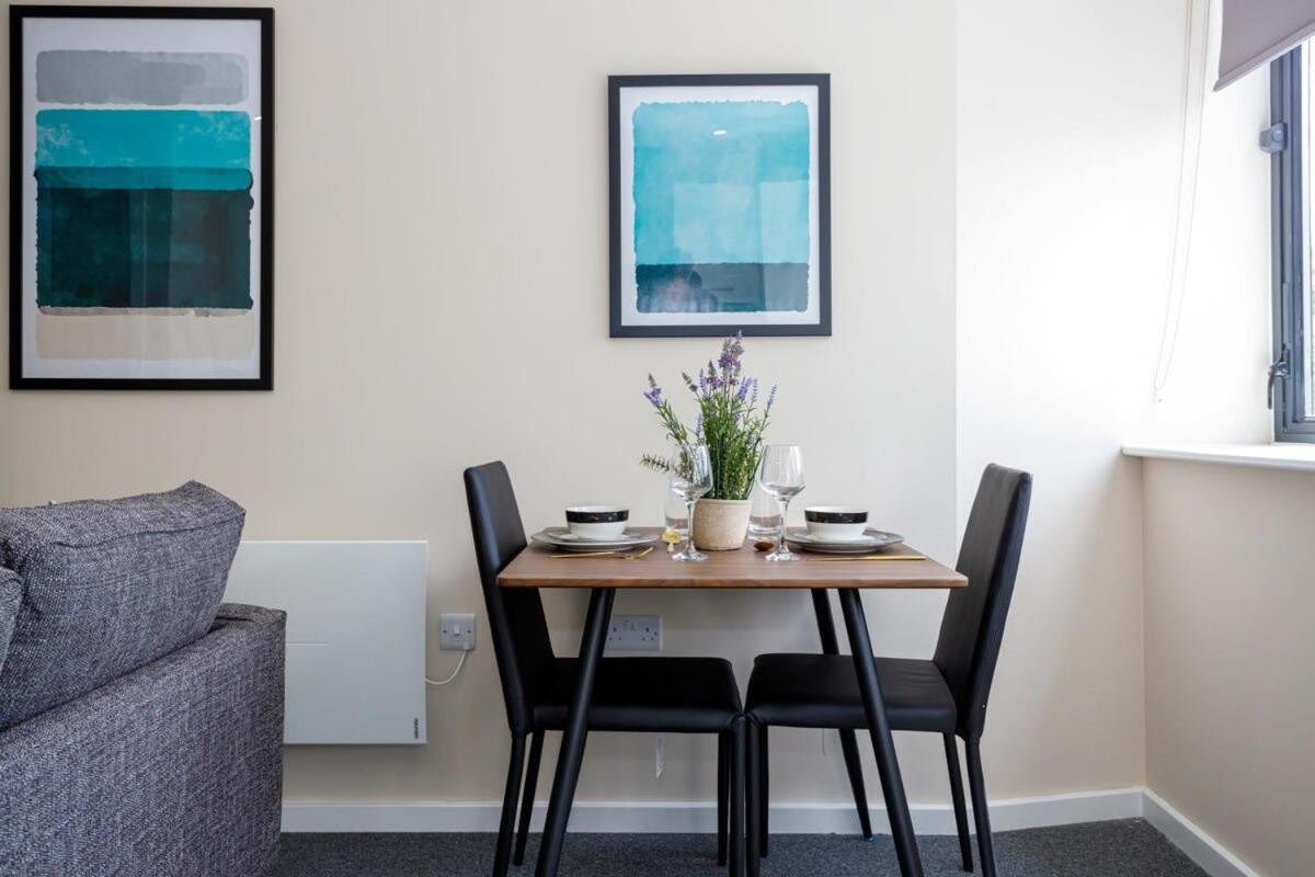 Modern And Stylish 1 Bed Apartment Manchester Zewnętrze zdjęcie